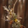 suspension-murale-decoration-couronne-de-fleurs-sechees-creation-artisanat